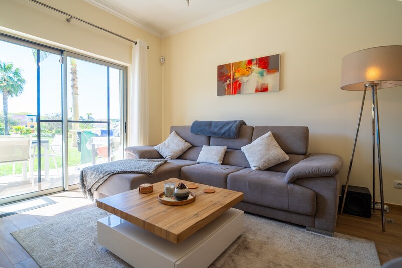 2 bedroom Apartment with swimming pool in Albufeira