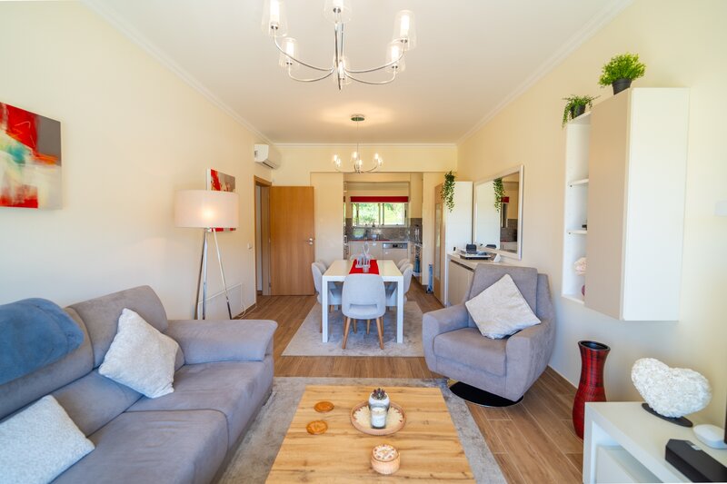 2 bedroom Apartment with swimming pool in Albufeira