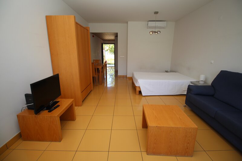  Apartment with swimming pool in Albufeira
