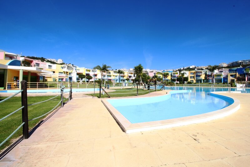  Apartment with swimming pool in Albufeira