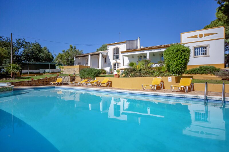 5-bedroom23720m2-324m2-House-with-swimming-pool-for-sale-in-Albufeira-Algarve
