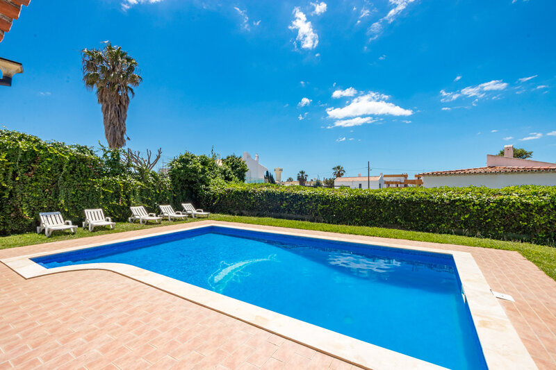 4 bedroom House with swimming pool in Albufeira