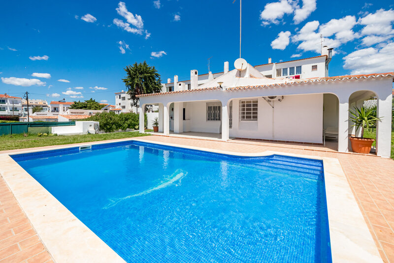 4 bedroom House with swimming pool in Albufeira
