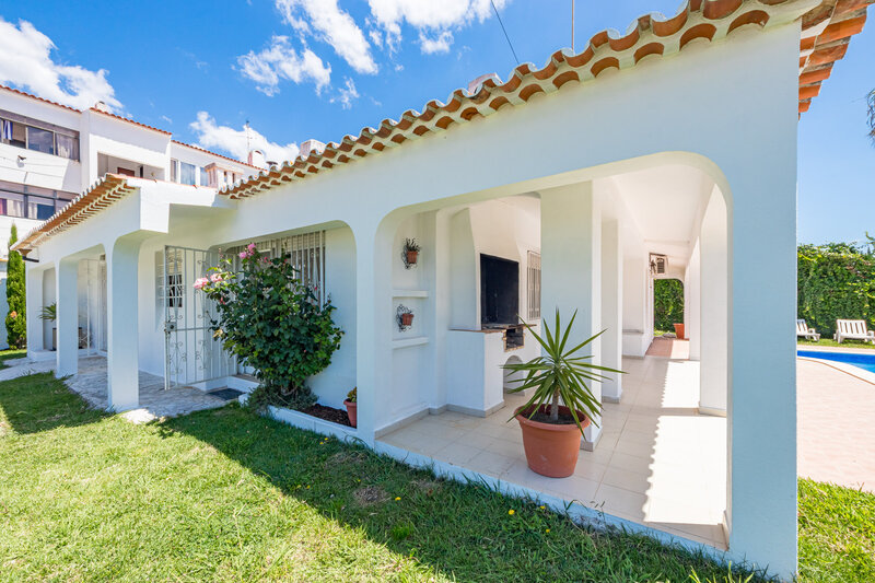 4 bedroom House with swimming pool in Albufeira
