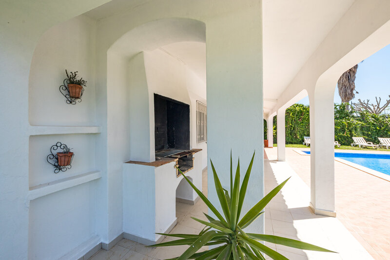 4 bedroom House with swimming pool in Albufeira