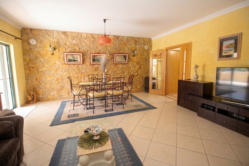 3 bedroom House with swimming pool in Albufeira
