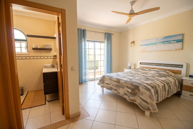 3 bedroom House with swimming pool in Albufeira
