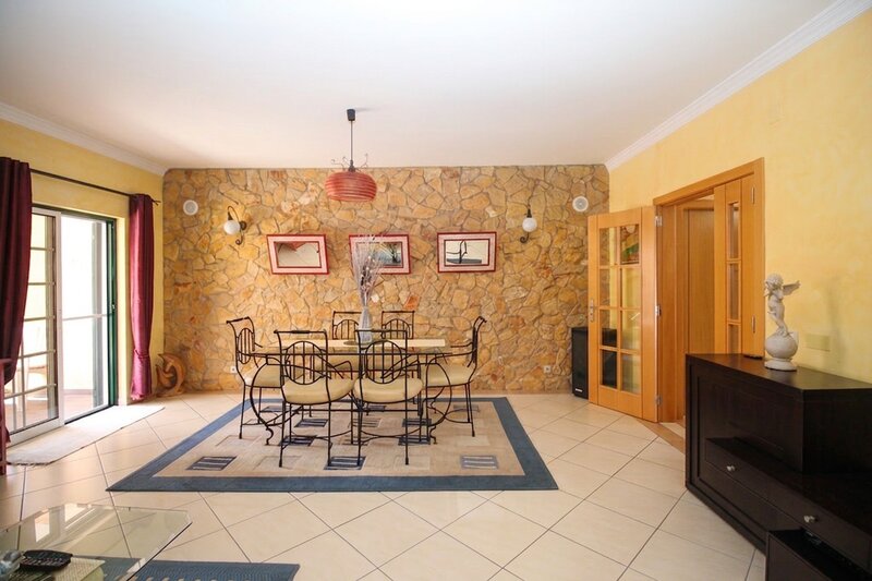 3 bedroom House with swimming pool in Albufeira