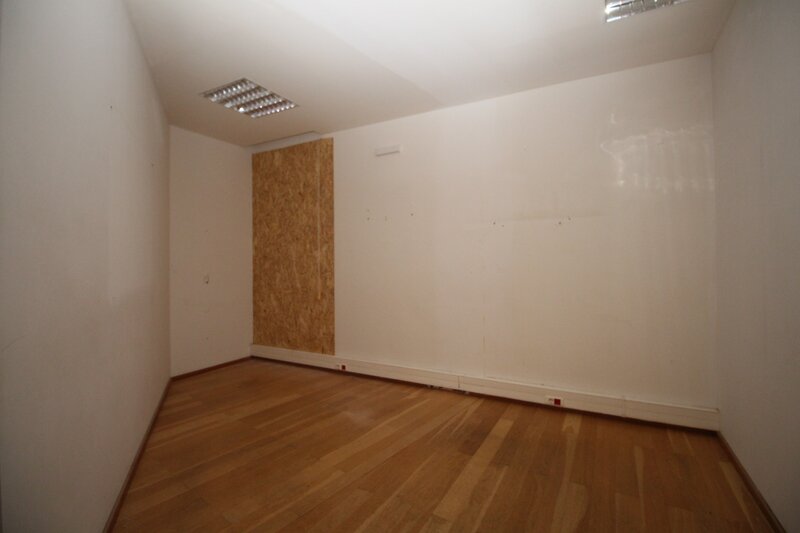 Lote de Terreno com 14 152 m&sup2;  em Albufeira