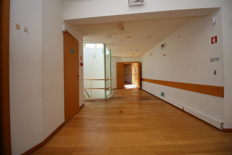 Lote de Terreno com 14 152 m&sup2;  em Albufeira