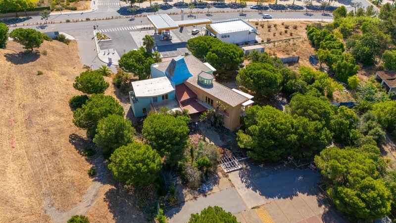 Lote de Terreno com 14 152 m&sup2;  em Albufeira