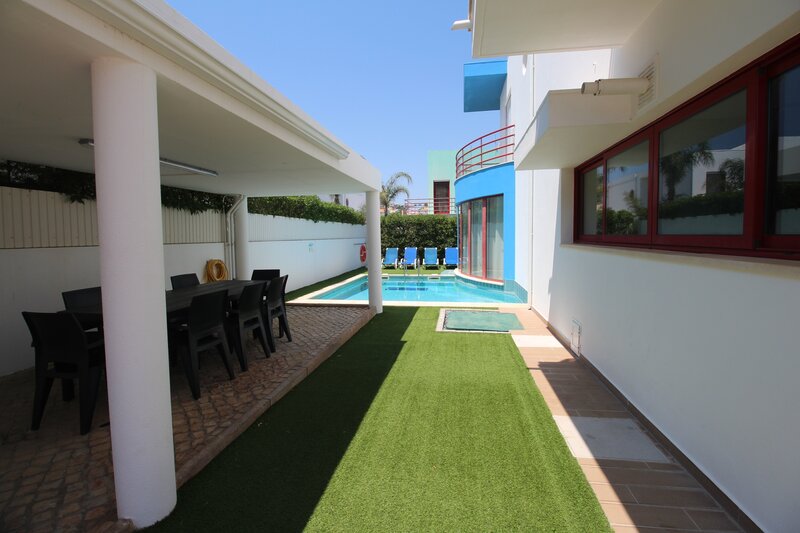 3 bedroom House with swimming pool in Albufeira