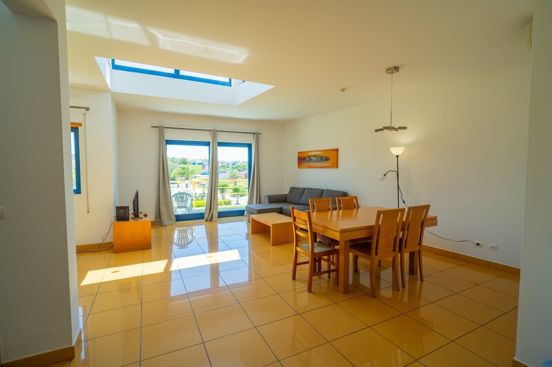 2 bedroom Apartment with swimming pool in Albufeira