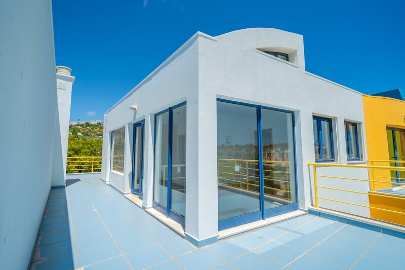 2 bedroom Apartment with swimming pool in Albufeira
