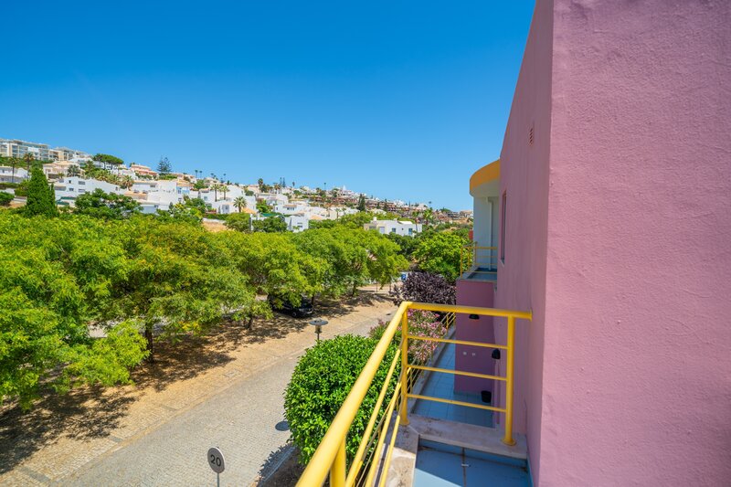 2 bedroom Apartment with swimming pool in Albufeira