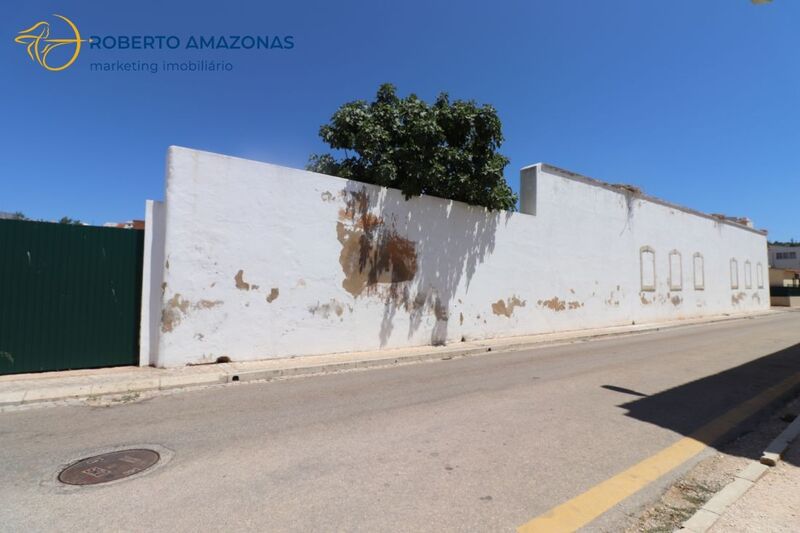 Lote de terreno Urbano com 3700m2 Silves