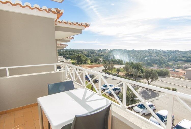 Apartment T0 Carvoeiro Lagoa (Algarve) - swimming pool