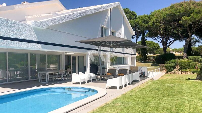 House V6 Renovated Vilamoura Quarteira Loulé - garden, terrace, swimming pool, air conditioning, terraces, double glazing, garage