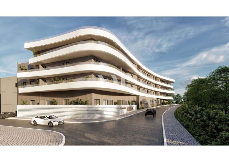 Apartamento T2 Moderno no centro Quarteira Loulé para venda - varanda, vidros duplos, equipado, piso radiante, ar condicionado, garagem