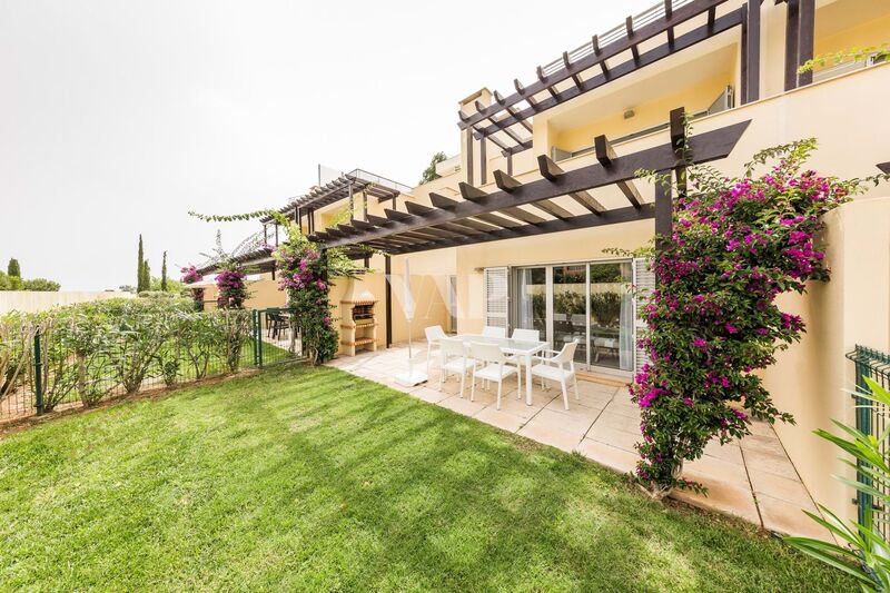 House V3 Renovated in the center Vilamoura Quarteira Loulé - garden, garage, private condominium, double glazing, air conditioning, store room, swimming pool, equipped, balcony