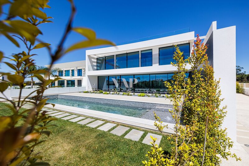House Modern V4 Vilamoura Quarteira Loulé - terrace, double glazing, garden, air conditioning, underfloor heating, swimming pool, magnificent view, excellent location