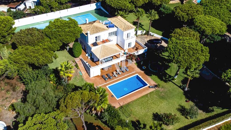 House 5 bedrooms Isolated Fonte Santa São Clemente Loulé - alarm, boiler, garage, store room, air conditioning, terrace, swimming pool, tennis court