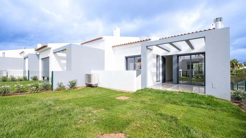 House/Villa 2+1 bedrooms Vilamoura Quarteira Loulé