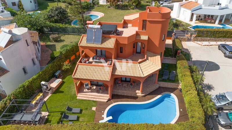 House/Villa 4 bedrooms Vilamoura Quarteira Loulé