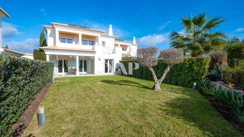 House/Villa 4 bedrooms Loulé São Clemente