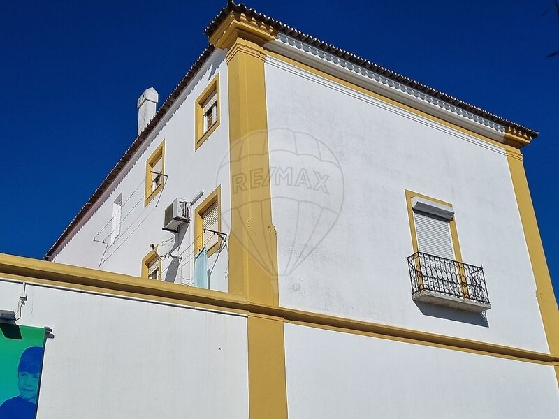 Apartamento T2 para arrendar em Évora (São Mamede, Sé, São Pedro e Santo Antão), Évora RE/MAX Portugal