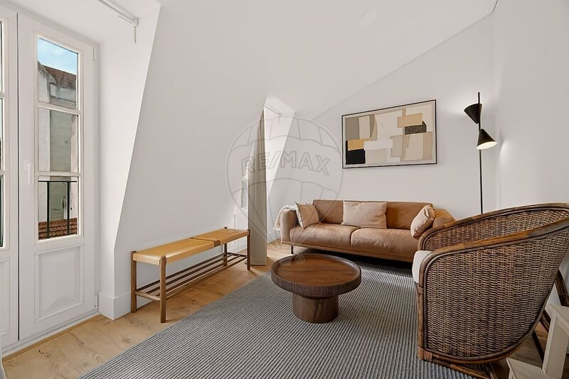 Apartamento T2 à venda em Misericórdia, Lisboa RE/MAX Portugal