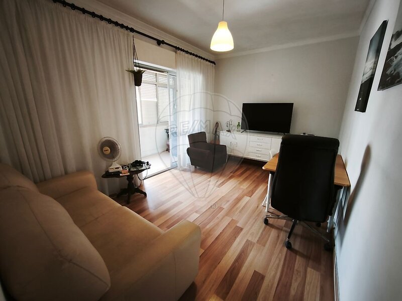 Apartamento T1 à venda em Águas Livres, Amadora RE/MAX Portugal