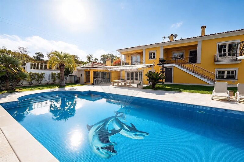 Moradia T6 à venda em Reguengo do Fetal, Batalha RE/MAX Portugal