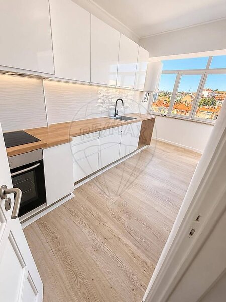 Apartamento T1 à venda em Venteira, Amadora RE/MAX Portugal