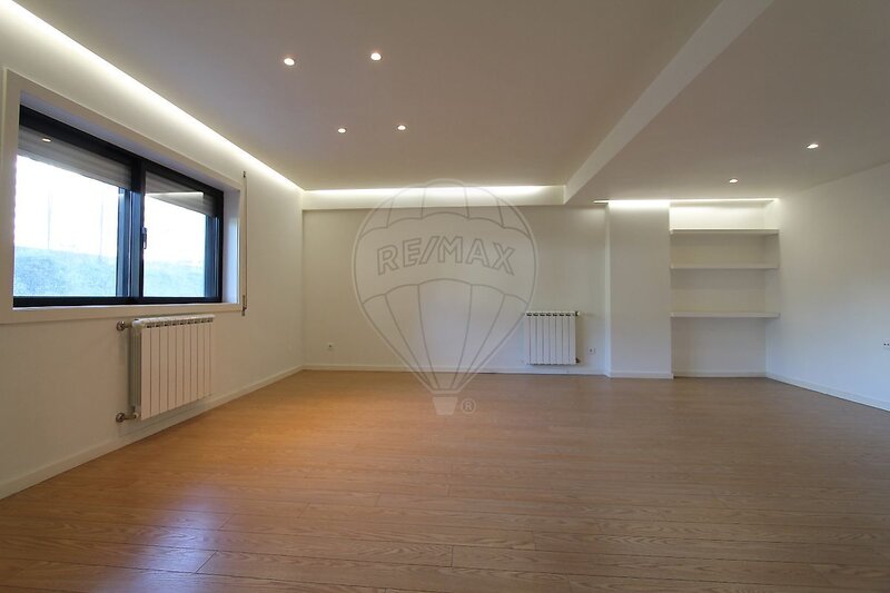 Apartamento T2 para arrendar em Paranhos, Porto RE/MAX Portugal