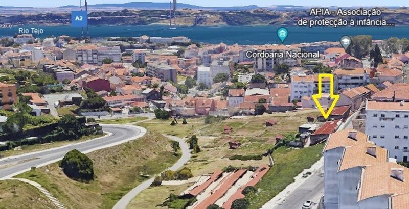 Terreno à venda em Ajuda, Lisboa RE/MAX Portugal