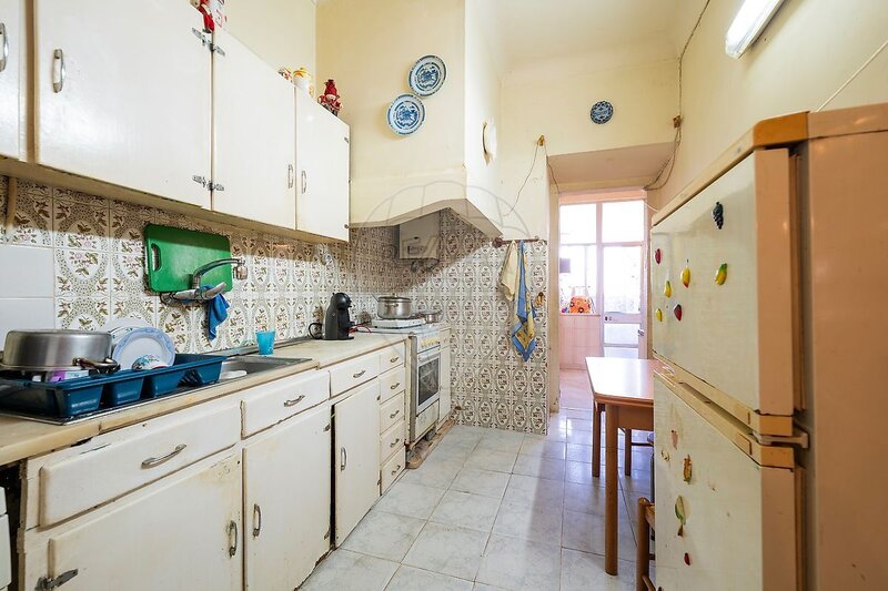 Apartamento T3 à venda em São Domingos de Benfica, Lisboa RE/MAX Portugal
