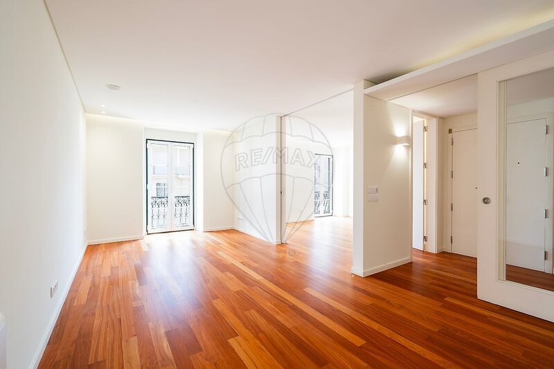 Apartamento T4 à venda em Avenidas Novas, Lisboa RE/MAX Portugal