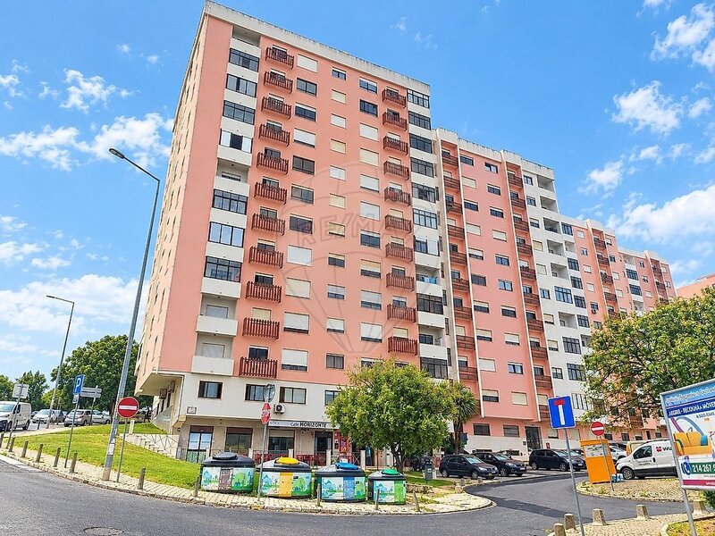 Apartamento T2 para arrendar em Cacém e São Marcos, Sintra RE/MAX Portugal