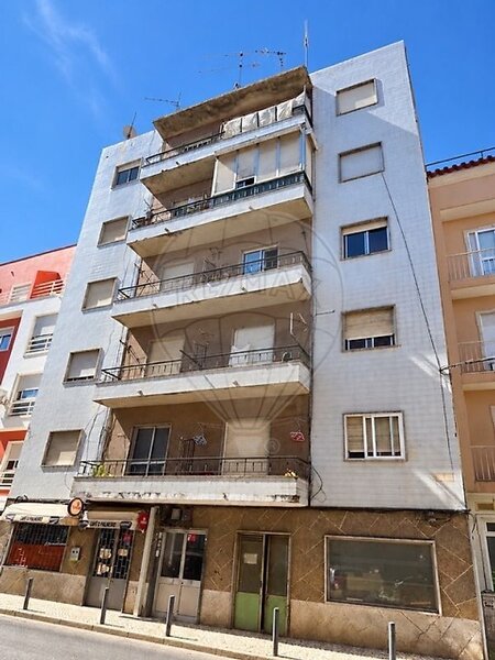Prédio à venda em Encosta do Sol, Amadora RE/MAX Portugal