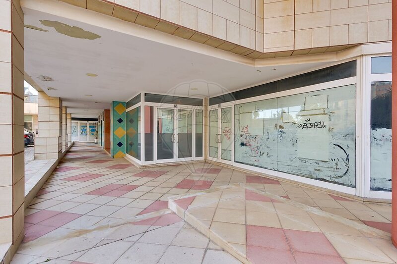 Loja para arrendar em Lumiar, Lisboa RE/MAX Portugal