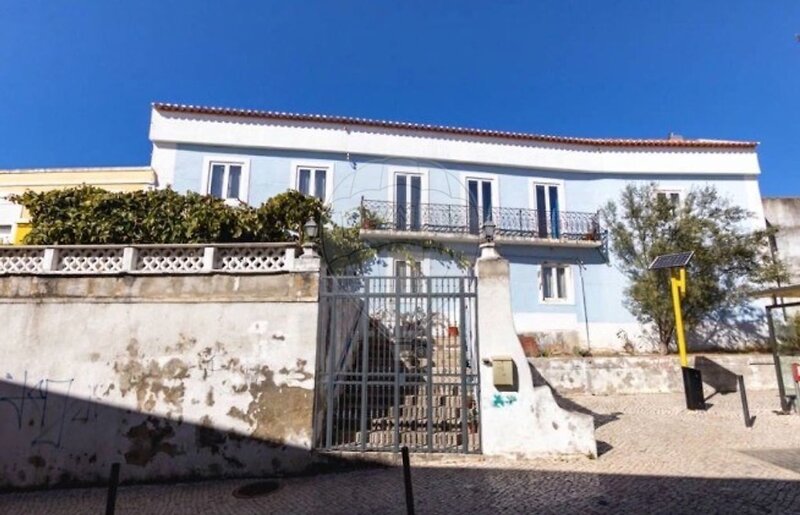 Prédio à venda em Póvoa de Santa Iria e Forte da Casa, Vila Franca de Xira RE/MAX Portugal