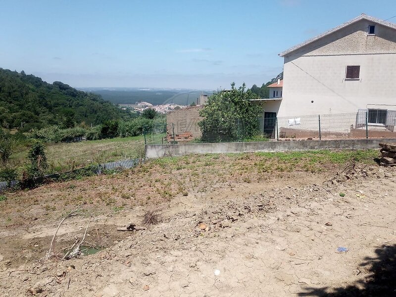 Terreno à venda em Maxial e Monte Redondo, Torres Vedras RE/MAX Portugal