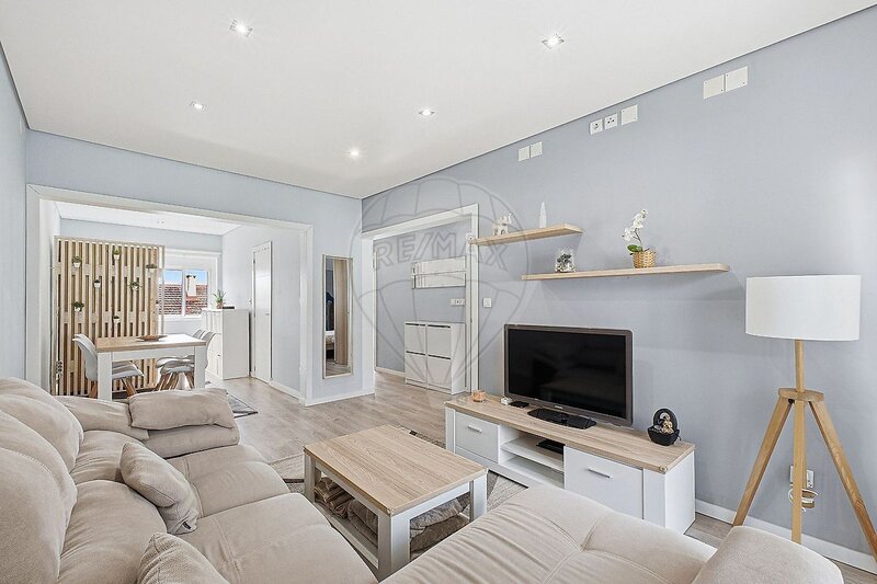 Apartamento T2 à venda em Almada, Cova da Piedade, Pragal e Cacilhas, Almada RE/MAX Portugal