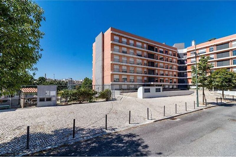 Apartamento T3 para arrendar em Lumiar, Lisboa RE/MAX Portugal