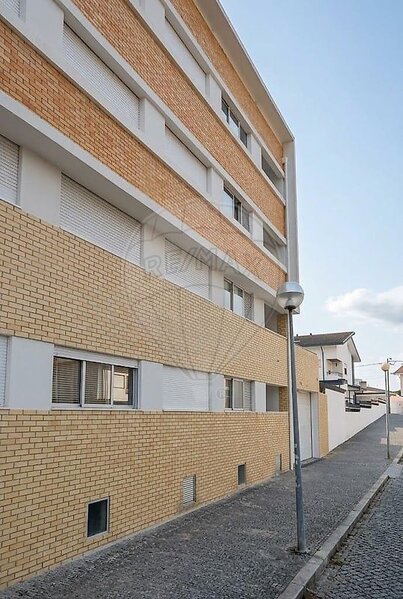 Apartamento T3 à venda em Cidade da Maia, Maia RE/MAX Portugal