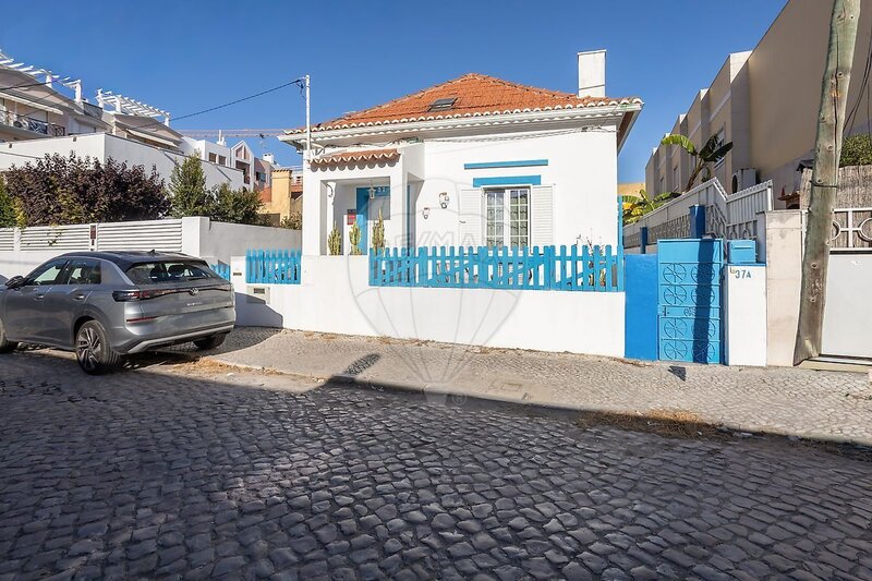 Moradia T2 à venda em Costa de Caparica, Almada RE/MAX Portugal