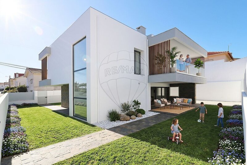 Moradia T3 à venda em São Domingos de Rana, Cascais RE/MAX Portugal