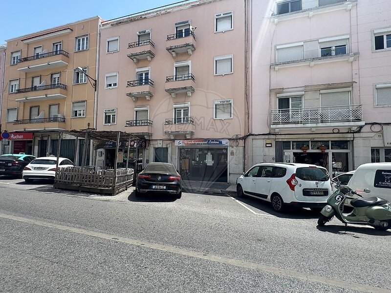 Loja à venda em Penha de França, Lisboa RE/MAX Portugal