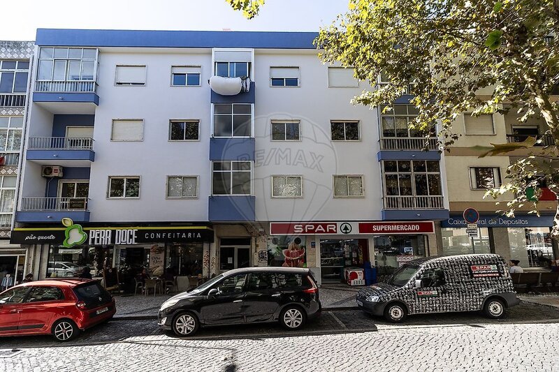 Apartamento T2 à venda em Algueirão-Mem Martins, Sintra RE/MAX Portugal